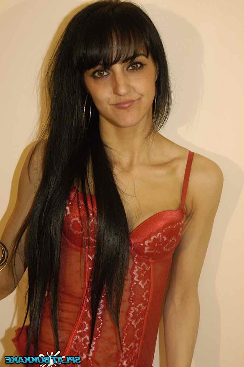 15P Sexy AngloAsian babe takes a face full of cum