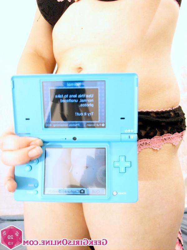 15P Hot nerdy geek girl