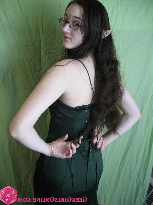 15P Hot nerdy geek girl with elf ears