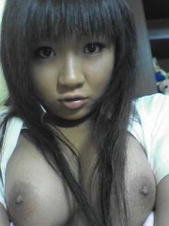 15P Asian teen girlfriends posing for the camera