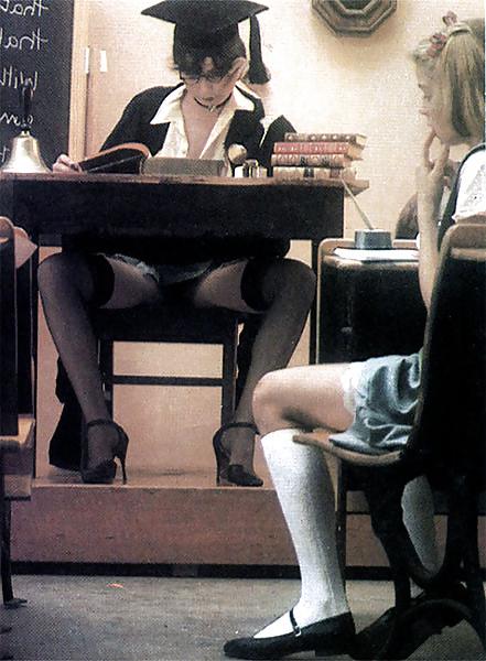 25P Classic XXX Teen Spanking