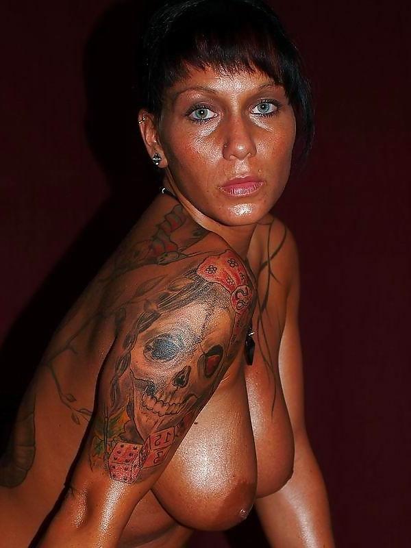 16P extremely tattooed ladies