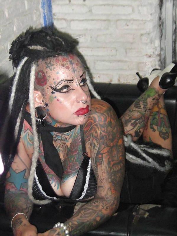 16P extremely tattooed ladies
