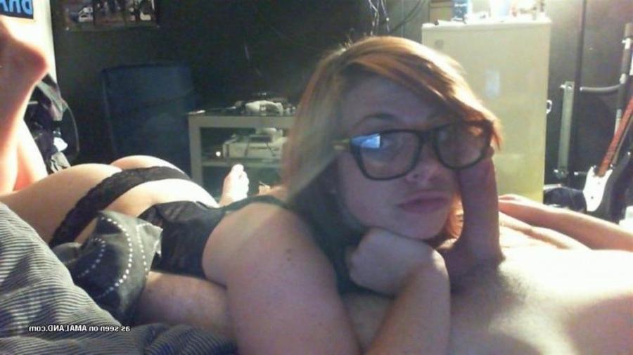 11P Horny wild amateur nerdy cocksucking gf gets her cunt licked