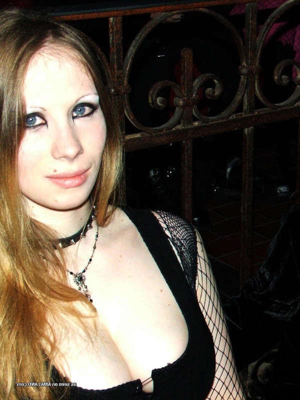 10P Pictures of a cocksucking gothic bitch