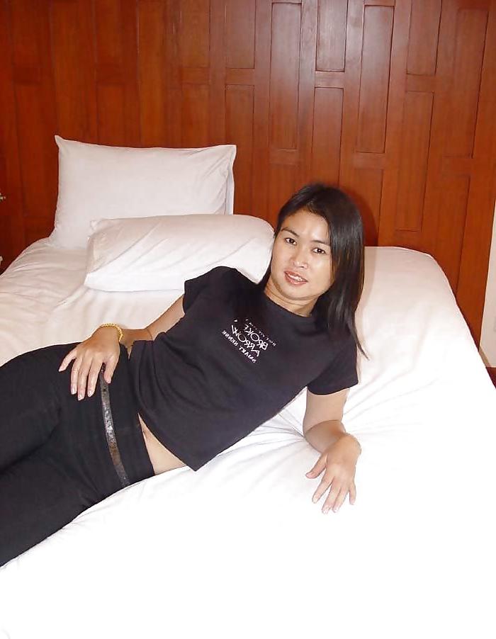 25P HORNY WILD ASIAN GIRLS 10