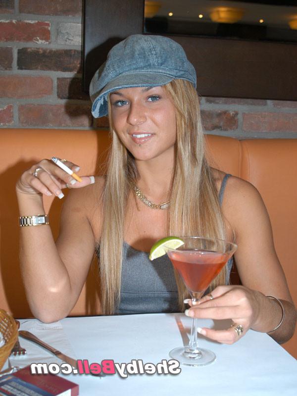 14P Classy blonde cutie Shelby Bell looking hot and teasing