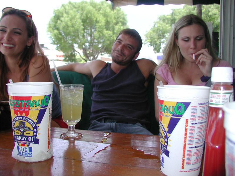 20P Giving jaimee time to relax with a cool drink outdoors.