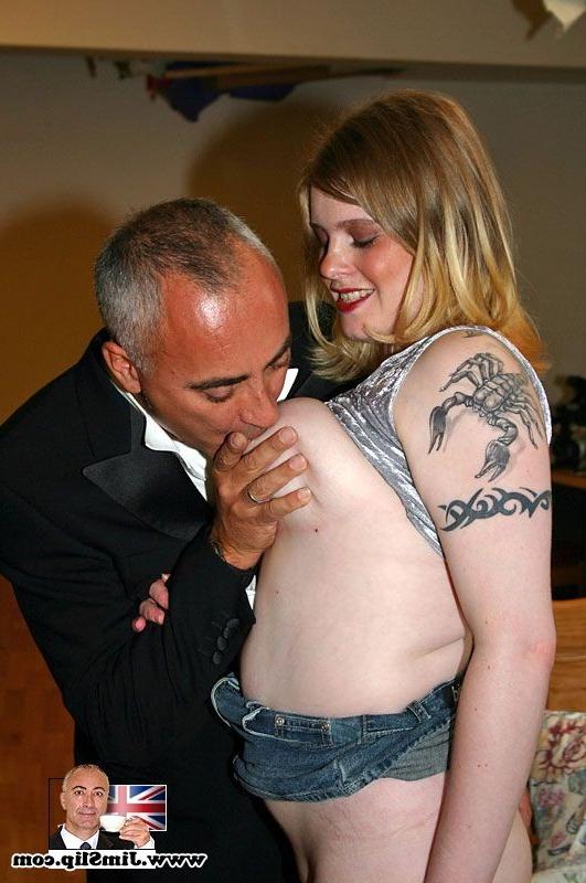 15P Fat British slut gets fucked in her tight fuckhole by Jim