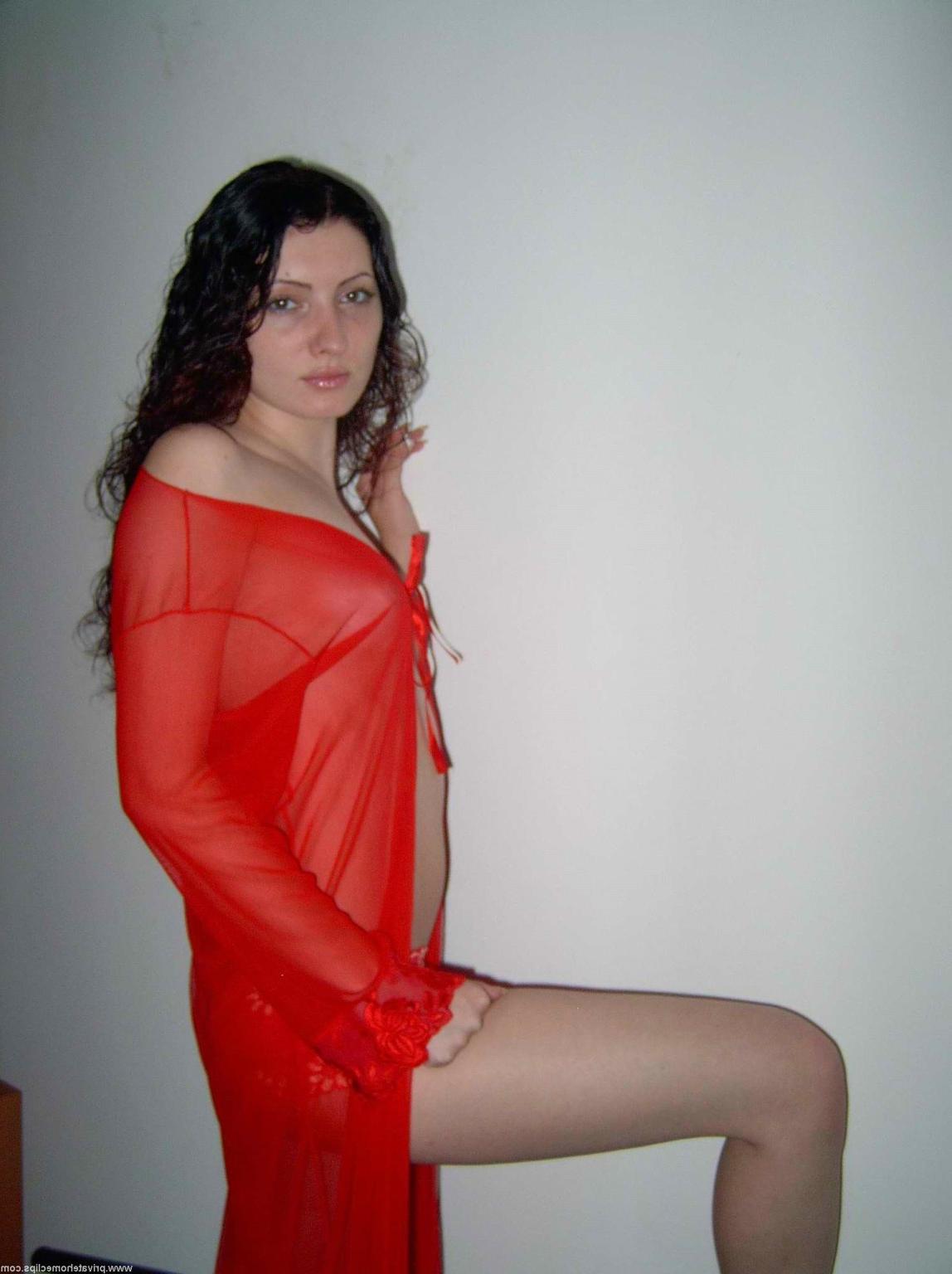 16P Provoking teen in red slips poses for amateur clip