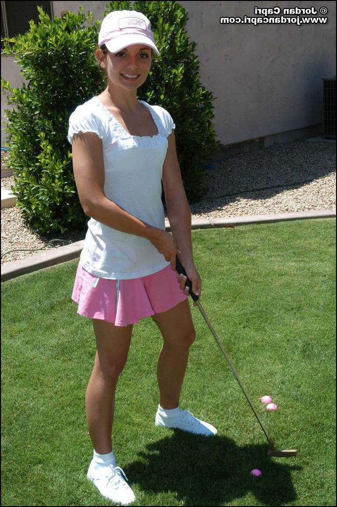 15P Jordan Capri -  Playing Golf