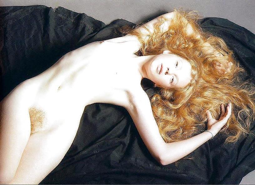 15P BEAUTIFUL AMATEUR REDHEAD TEEN