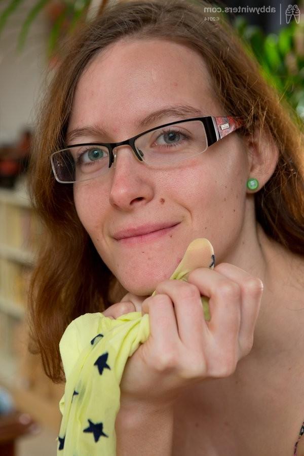 15P Hairy Nerdy Amateur Babe In Yellow Sheer Pantyhose