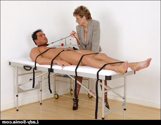 15P Femdom Bench Handjob