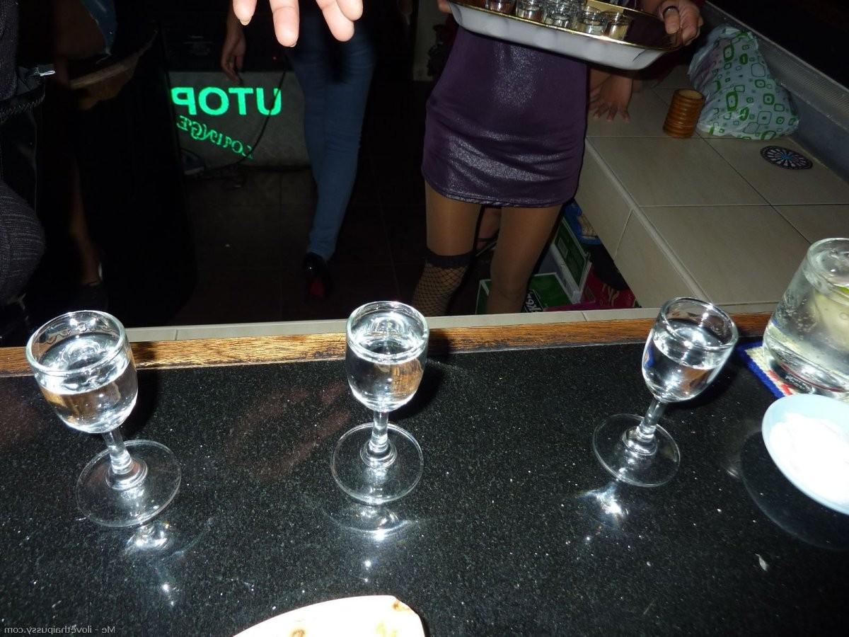 24P Wild Drunk Thai hooker no condom fucked by sex tourist asian milf slut banged