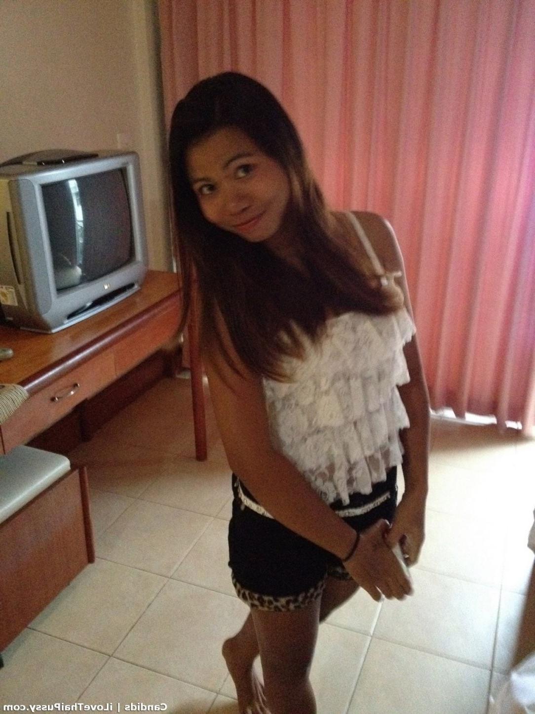 24P Wild Drunk Thai hooker no condom fucked by sex tourist asian milf slut banged