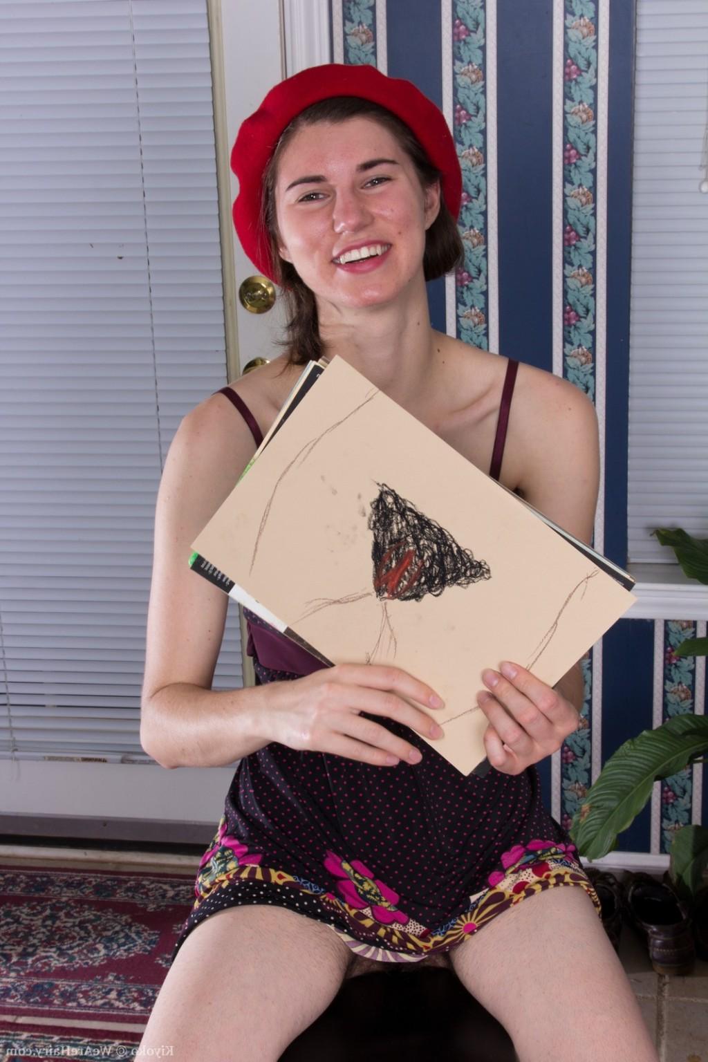 16P Hairy artistic Kiyoko enjoys her sensual talents