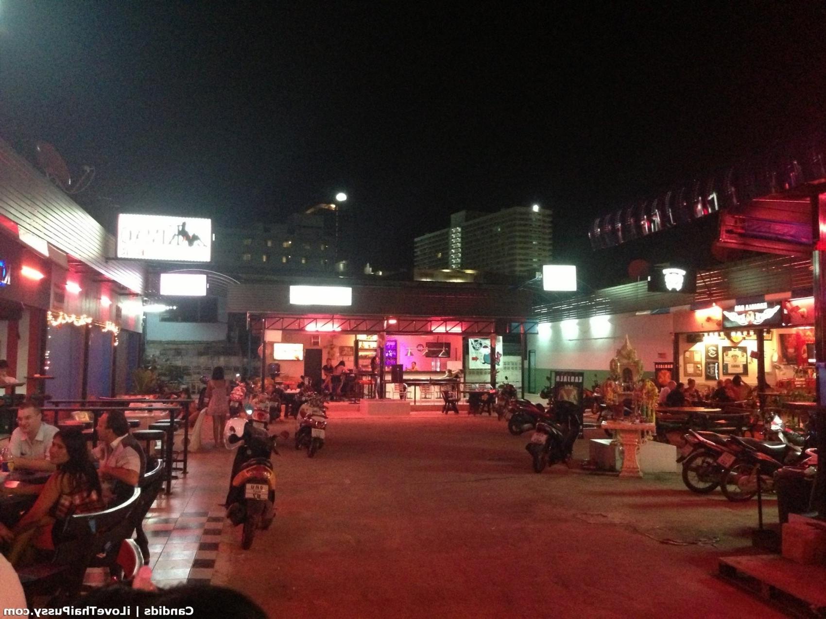 25P Hot Thai street hooker tricked no condom bareback by sex tourist asian slut