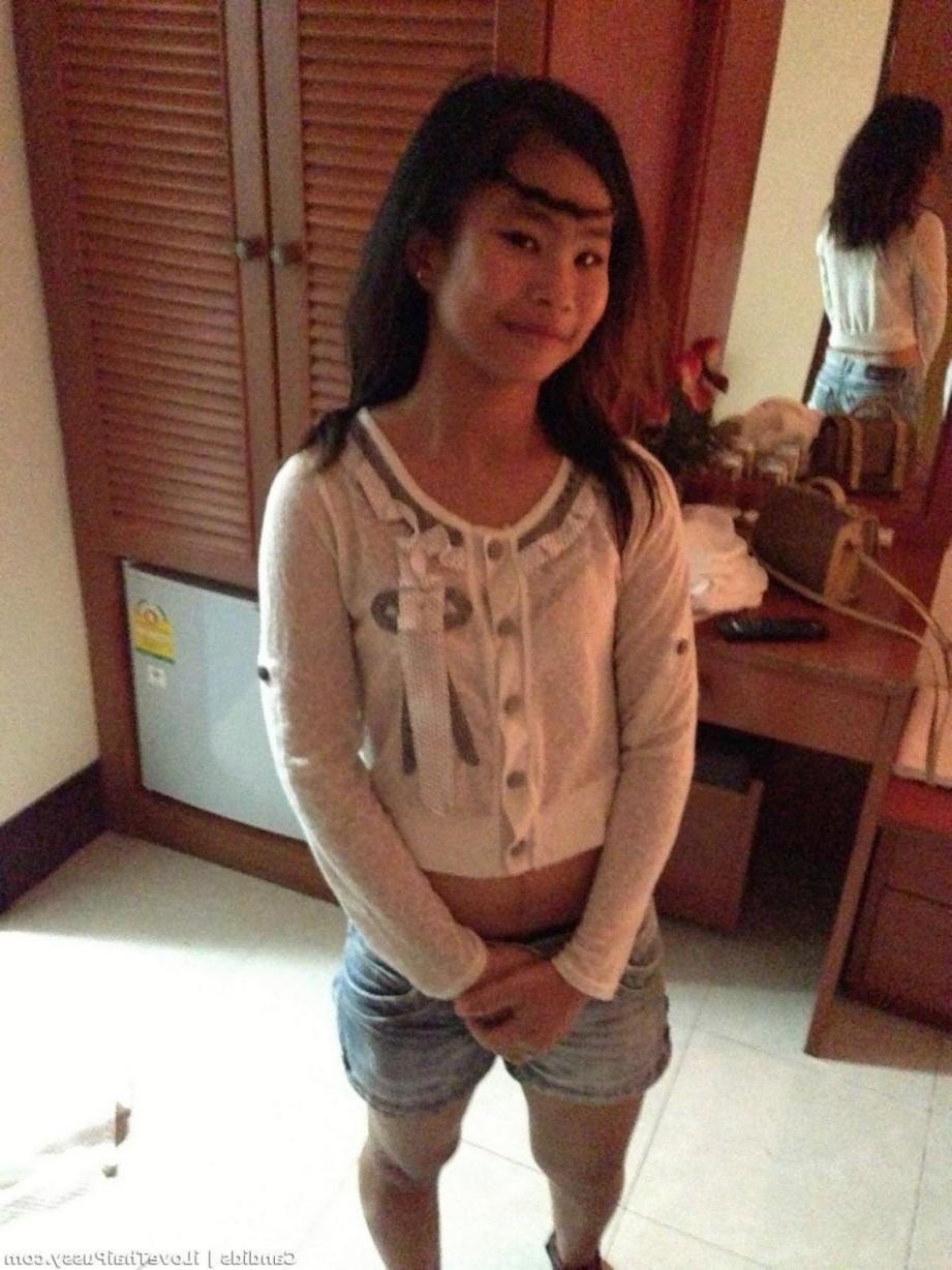 25P Hot Thai street hooker tricked no condom bareback by sex tourist asian slut