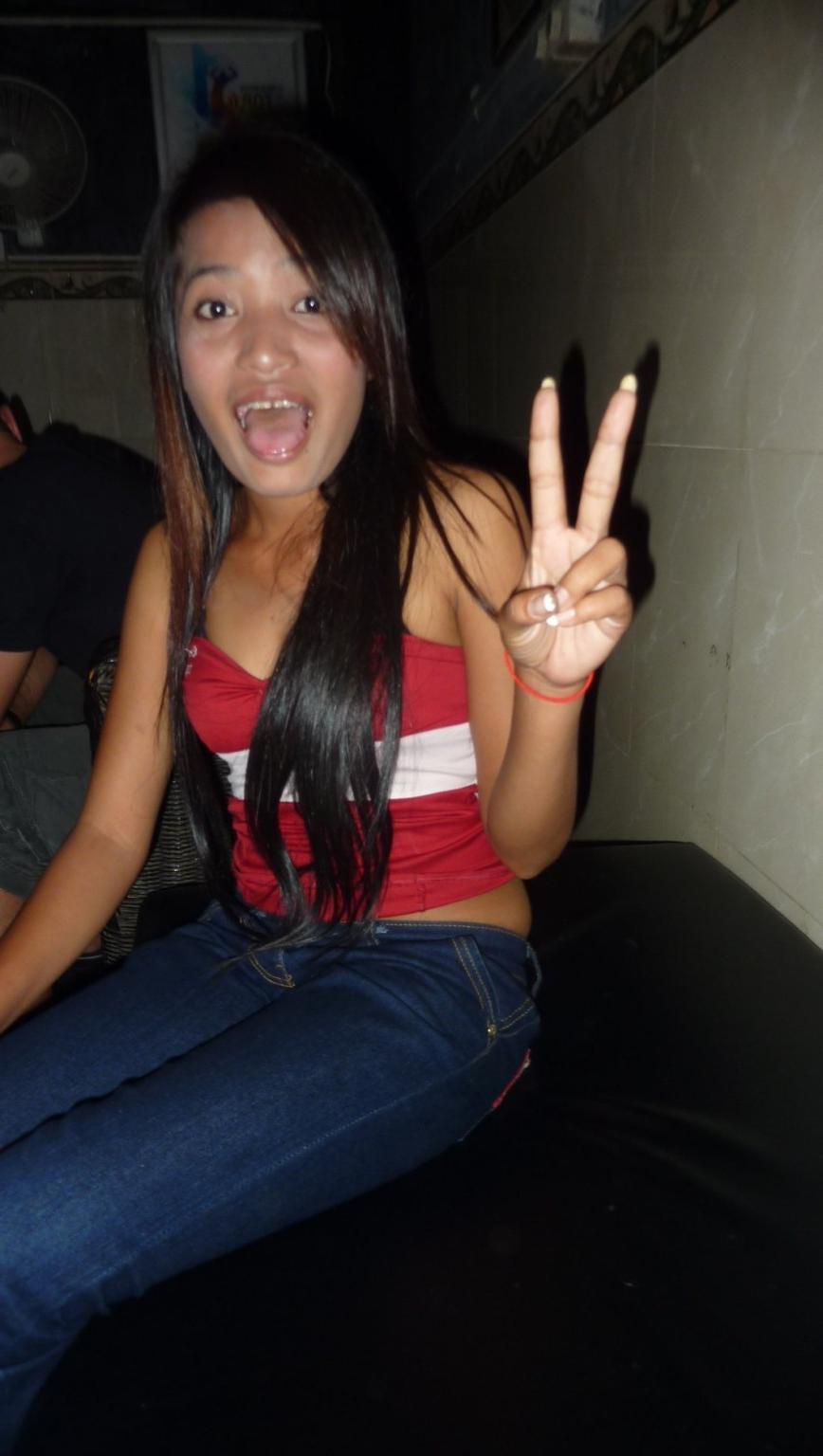 25P Skinny Thai Whore sucks cock bareback no condom sex asian slut