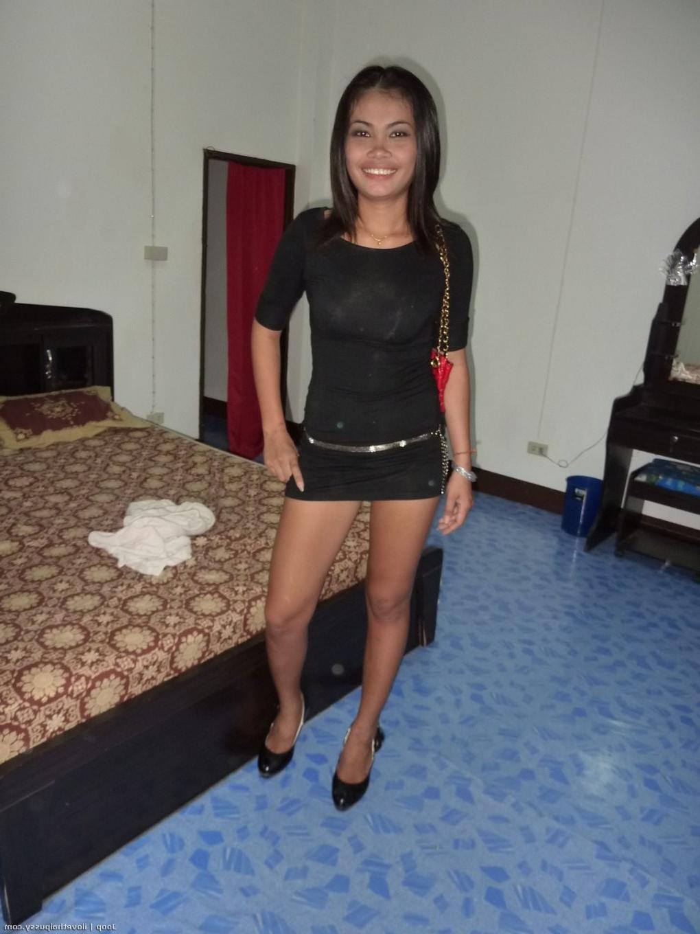 25P Hot Thai Milf hooker fucked raw bareback by crazy sex tourist nasty asian slut