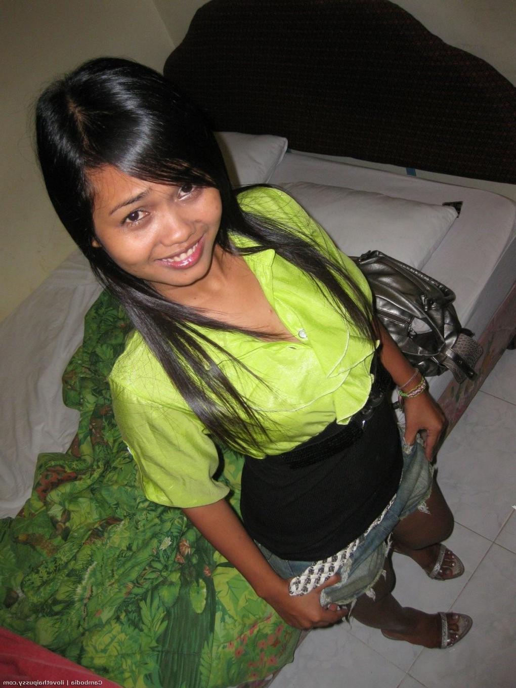 25P Amateur Bangkok Thai whores hired to fuck swedish sex tourist klaus asian sluts