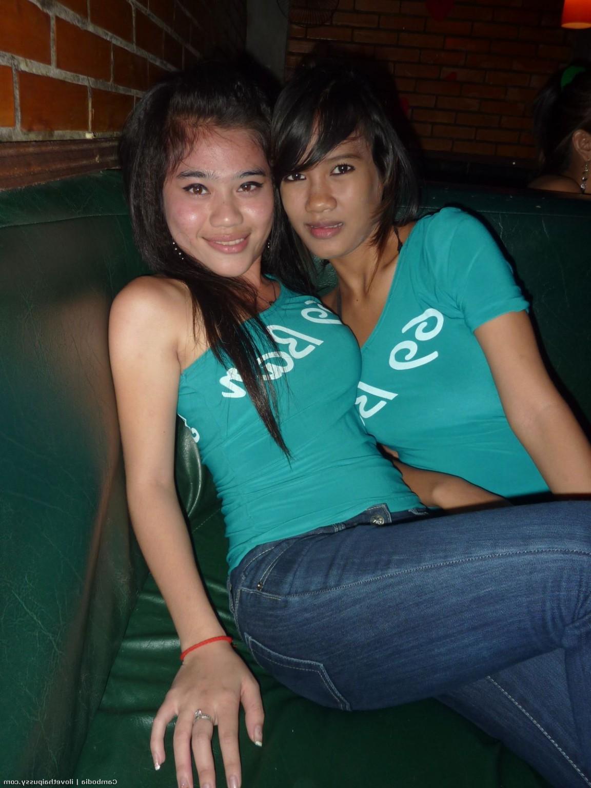 25P Amateur Bangkok Thai whores hired to fuck swedish sex tourist klaus asian sluts