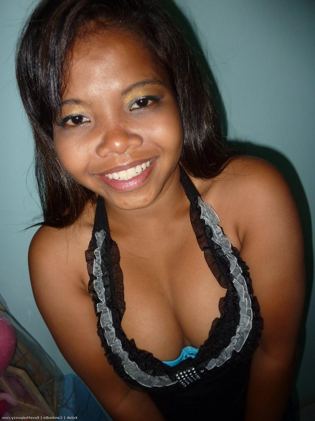 25P Amateur Bangkok Thai whores hired to fuck swedish sex tourist klaus asian sluts
