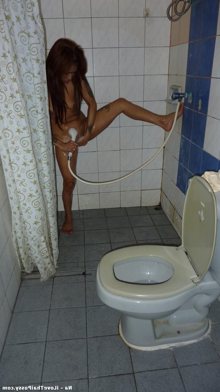 25P Amateur Bangkok Thai whores hired to fuck swedish sex tourist klaus asian sluts