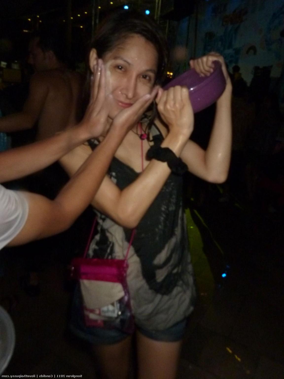 24P Sweet thai teen slut loves fucking no condom risky sex with tourists asian pussy