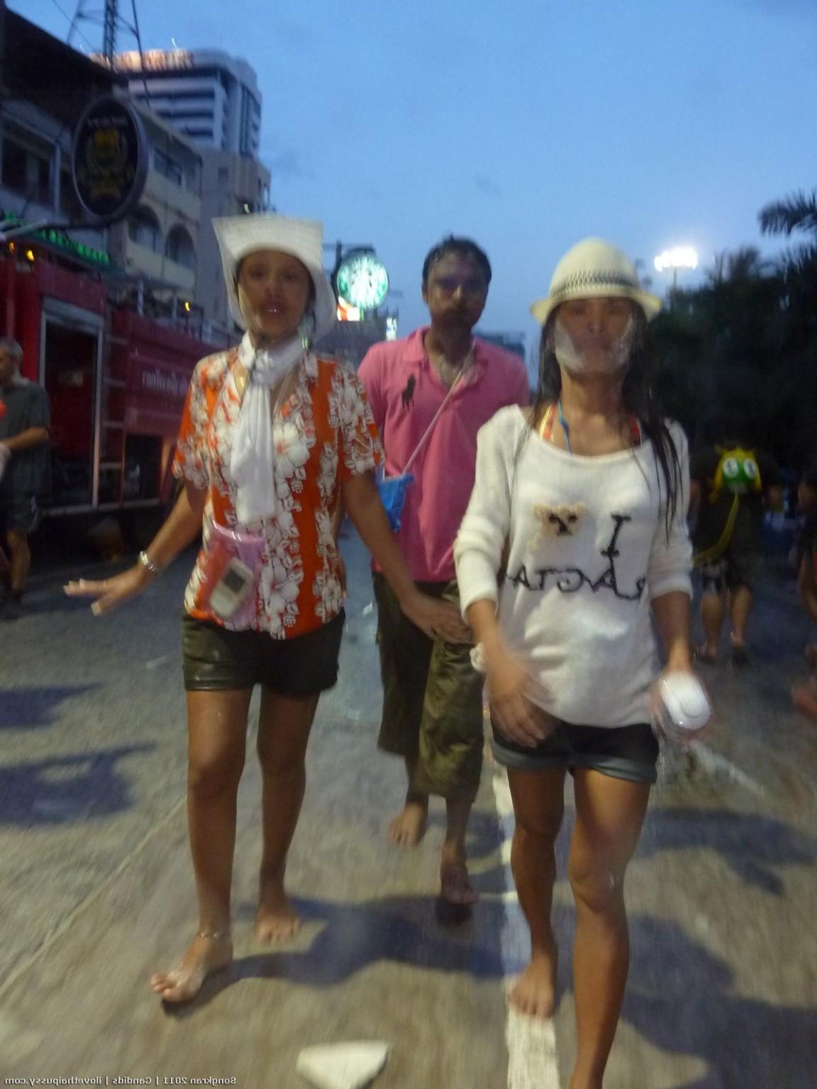 24P Sweet thai teen slut loves fucking no condom risky sex with tourists asian pussy