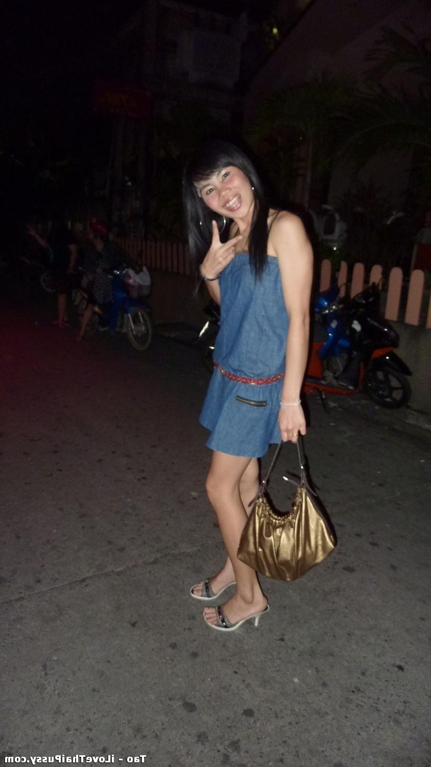15P Real Street Hookers From The Streets Of Bangkok Thailand Hot Asian Sluts