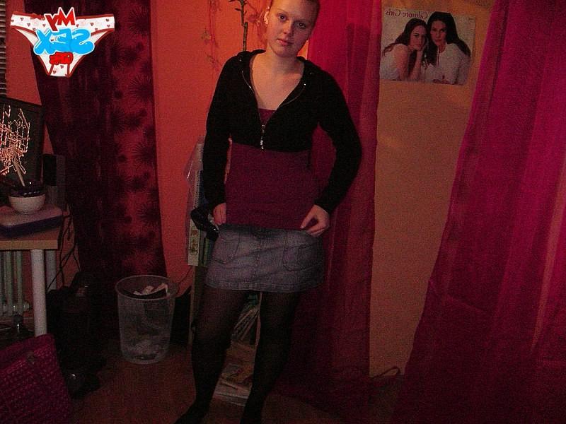 12P Turning on girlfriend photos of the natural boobs