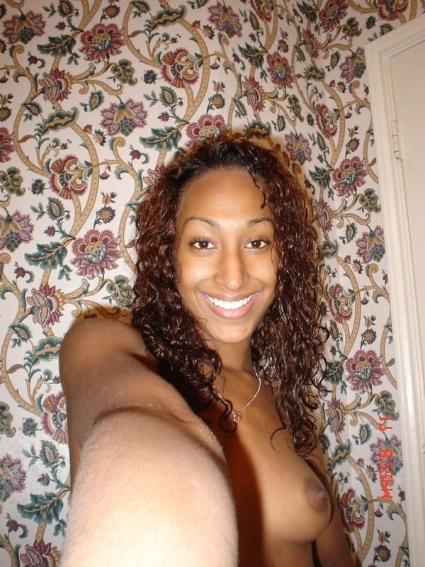 16P Hot photos of amateur girlfriends who got naughty with their BFs