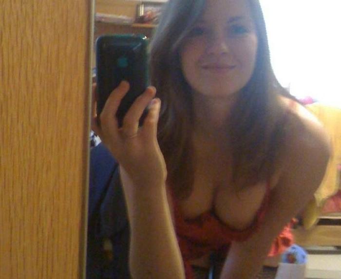 12P Real Uncensored Girlfriends Pics