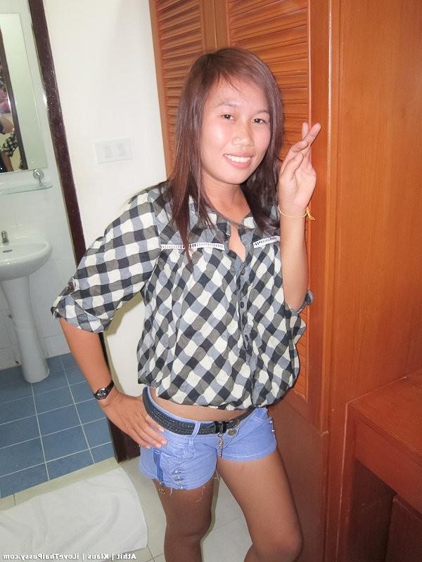 25P Hot Thai Whore Fucked Bareback No Condom By Crazy Sex Tourist On Vacation Asian 