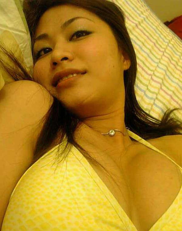 10P Pictures of a cocksucking korean bitch