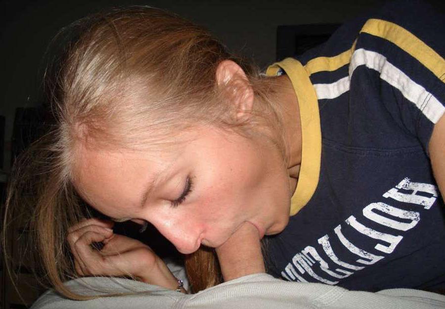 15P Giving hot blowjobs