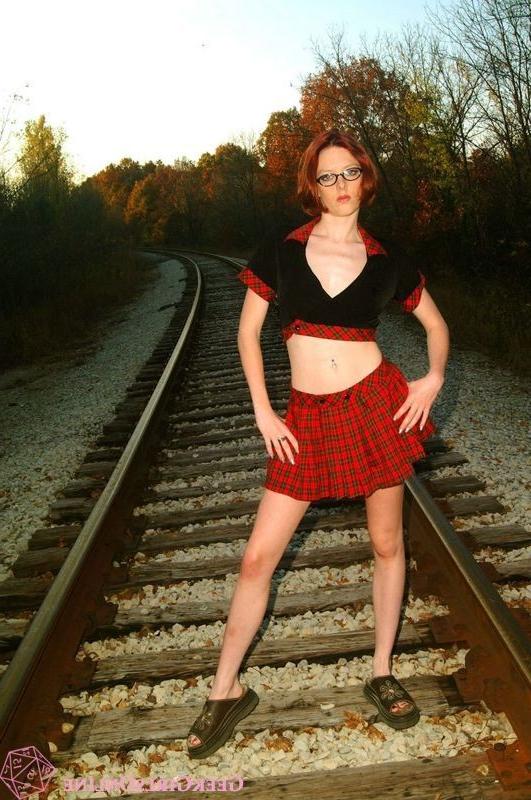 15P Hot nerdy geek girl