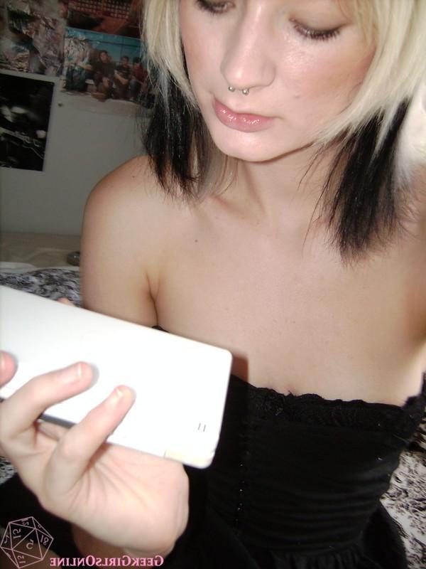 15P Hot nerdy geek girl