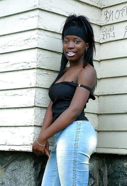 22P Black pearl