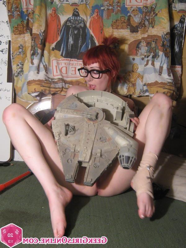15P Hot nerdy geek chicks