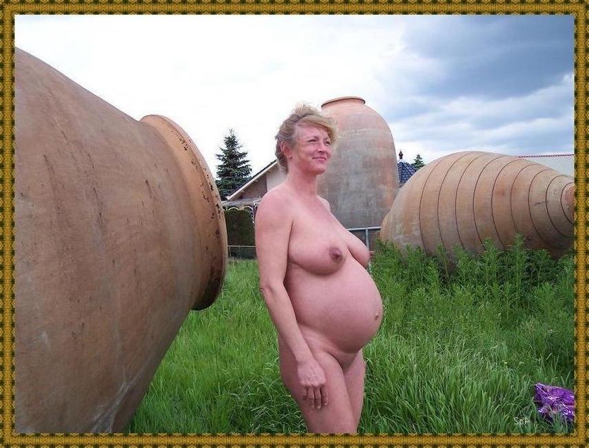 16P Beautiful pregnant girls teasing naked outdoors