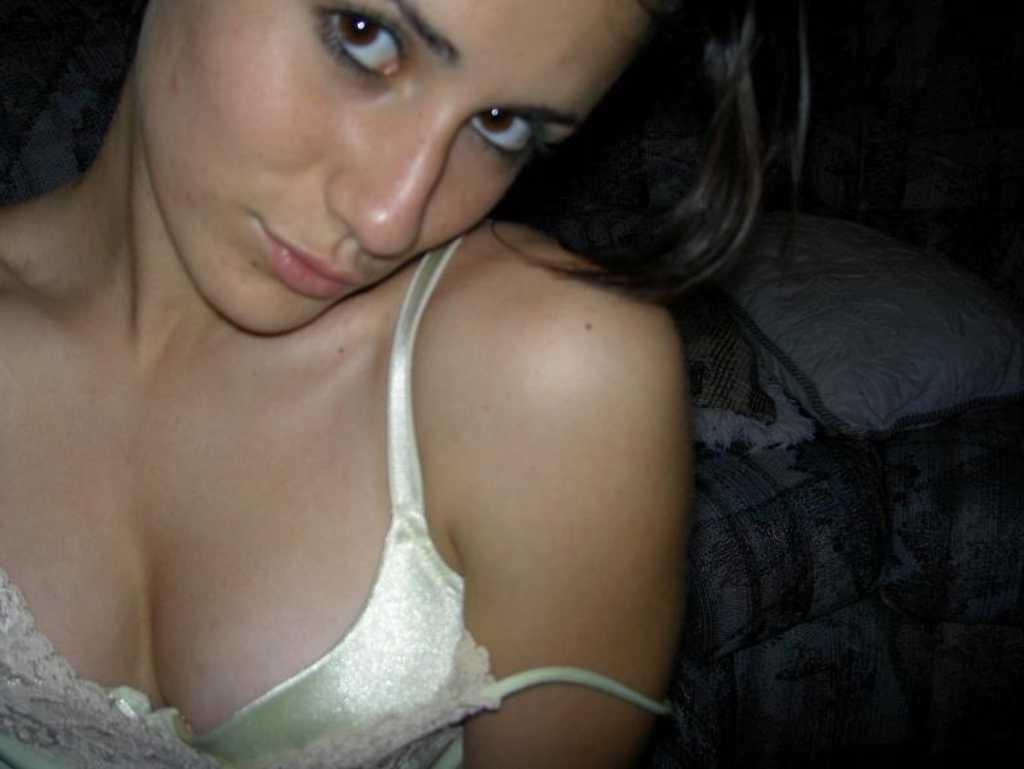 16P Young and hot punk chick getting naughty with the camera  