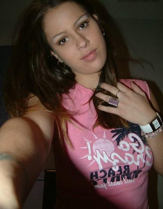 12P Real Uncensored Girlfriends Pics And Vids