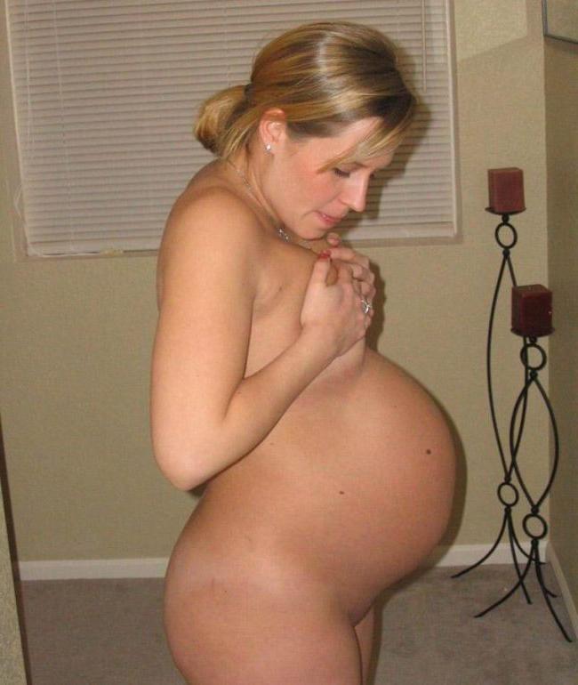 16P Pretty pregnant girls showing their beautiful bodies