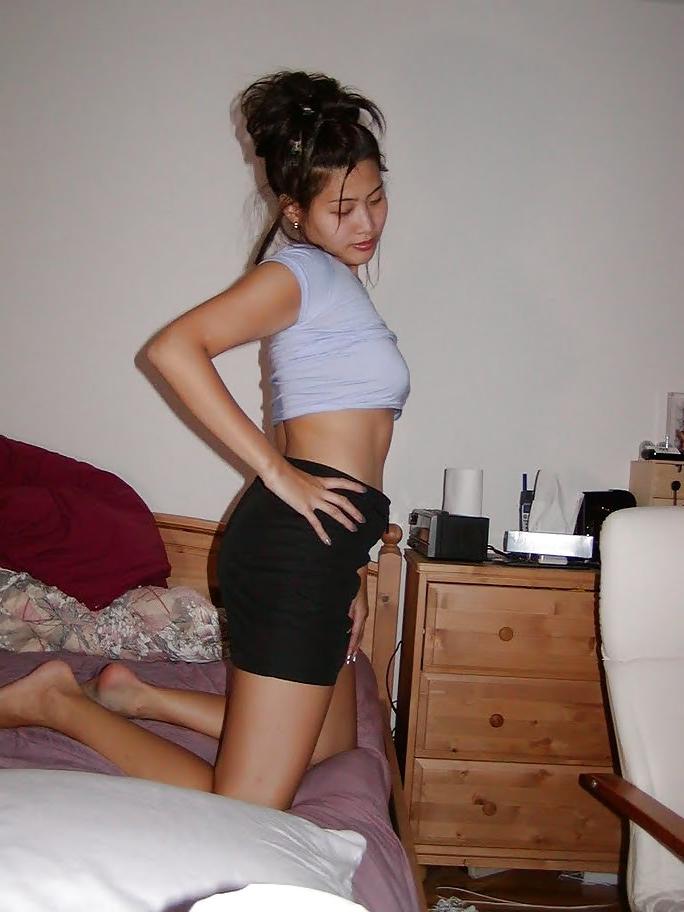 25P BEAUTIFUL SEXY ASIAN MILF VII
