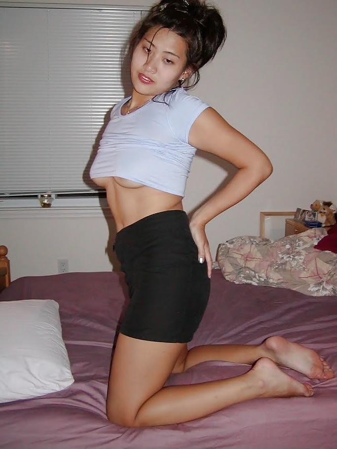 25P BEAUTIFUL SEXY ASIAN MILF VII