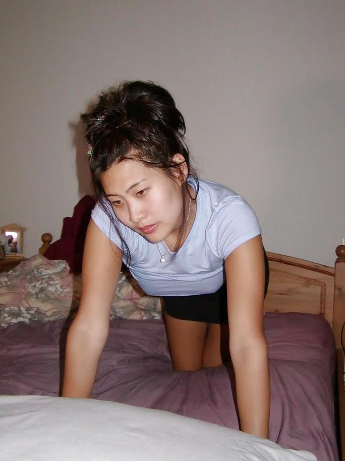 25P BEAUTIFUL SEXY ASIAN MILF VII
