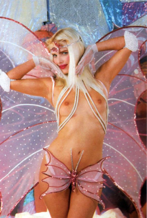 12P Vintage blonde Cicciolina analed in retro porn